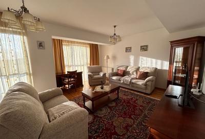 Apartament cu 2 camere decomandat, mobilat în Central