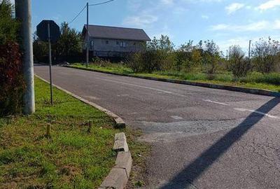 Teren de 500 mp, în Central - 3