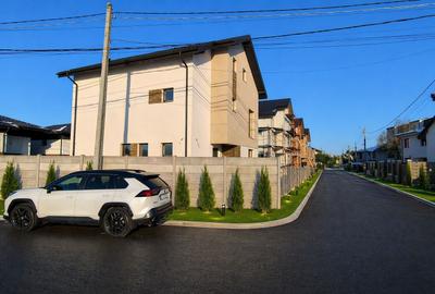 Casă individuală cu 5 camere cu Canalizare în Prelungirea Ghencea - 1