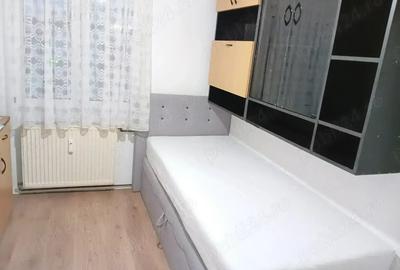 Garsoniera confort 3 micu?a dragu?a cocheta discreta zona AVlaicu Fortuna bloc A- - 9