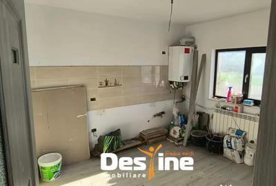 Casă cu 4 camere cu Canalizare în Horpaz - 9