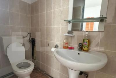 Garsonieră decomandată, mobilată în Tărlungeni - 11