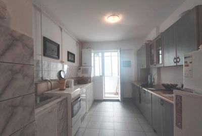 2 camere, etaj 9/10, centrala proprie Bld. Republicii - 2