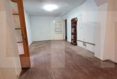 Casă cu 3 camere cu Teren 700 Mp în Girocului - 2