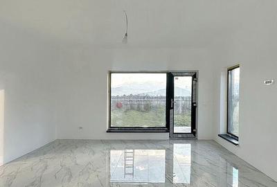 Casă cu 4 camere cu Teren 750 Mp în Cărpiniș - 11