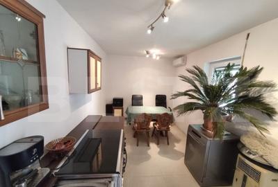 Casă cu 3 camere cu Teren 800 Mp în Iosia