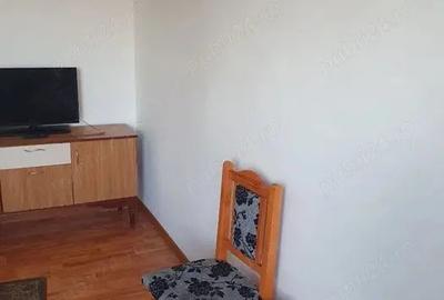 Apartament cu 2 camere decomandat în Micro 19 - 2