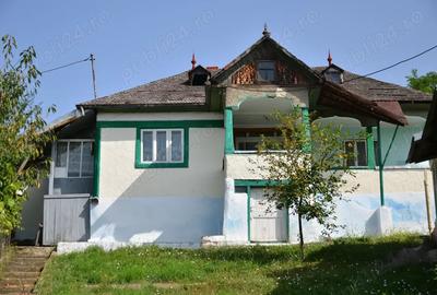 Vand casa zona submontana - 10