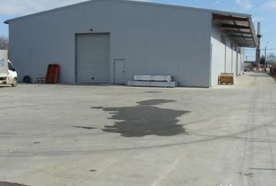 Spațiu comercial, de 1,200 mp, în Central - 2