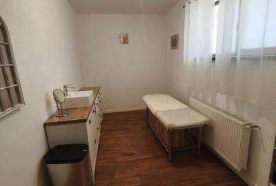 Apartament cu 3 camere în Roșu