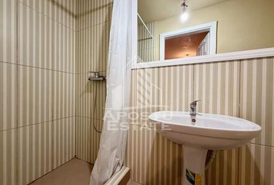 Jumatate de Duplex, 5 camere, 4 bai,curte, Mosnita Noua - 11