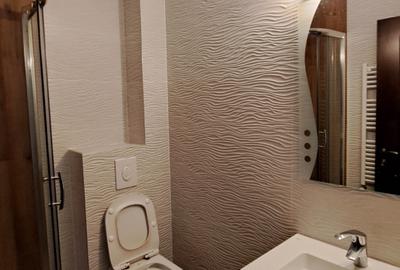 Apartament cu 3 camere semidecomandat, mobilat în 13 Septembrie - 21