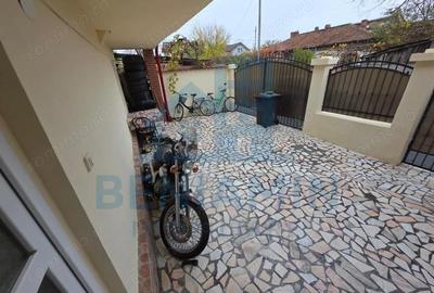 Vila P+1 cu 4 camere 120mp Catargiu -centrala -an 2013 - 1