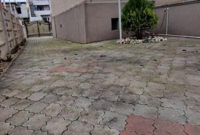 Coiciu, o vila construita pe cadre de beton, bine compartimentata. - 36