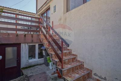 Casă cu 4 camere cu Teren 108 Mp în Schei - 25