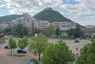 Apartament cu 2 camere nedecomandat în Decebal - 3