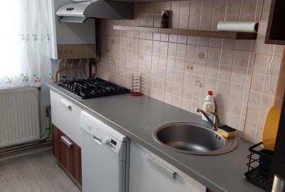 Apartament cu 3 camere decomandat în Sud - 1