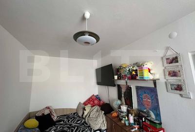 Apartament de vanzare, cu 2 camere, 38 mp, zona Dacia - 5