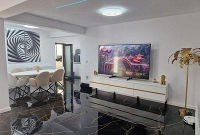 Casă cu Teren 250 Mp în Central