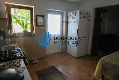 ULTRACENTRAL-CASA 3 CAMERE ,TEREN 300 MP. - 9