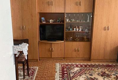 Vand apartament cu 2 camere in Grigorescu - 1