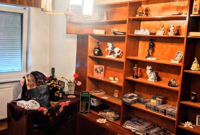 Apartament cu 4 camere decomandat în Central - 3