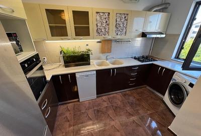 Apartament cu 3 camere semidecomandat, mobilat în Bucureștii Noi - 2