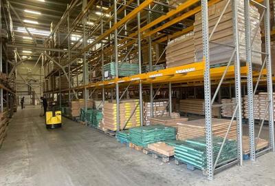 Hala de inchiriat - 8