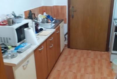 Garsonieră decomandată în Central - 2