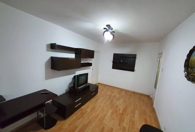 Apartament 2 camere. Etaj 2. Zona Sagului. Bloc anvelopat. Mobilat. - 2