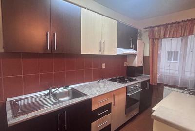 Apartament de 3 camere, zona Jysk, Floresti - 4