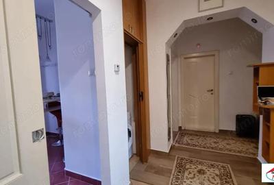 Apartament cu 3 camere decomandat în Central - 7