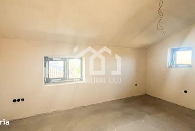Casă cu 5 camere cu Teren 512 Mp în Jucu - 14