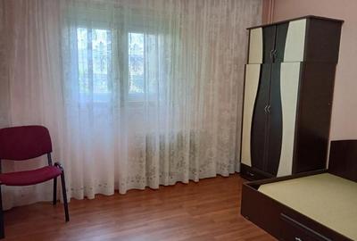 Apartament cu 2 camere decomandat în Rahova - 3