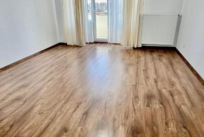 Apartament cu 4 camere semidecomandat în Unirii - 2
