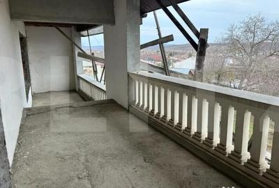 Casă cu 7 camere cu Teren 900 Mp în Dorohoi - 8