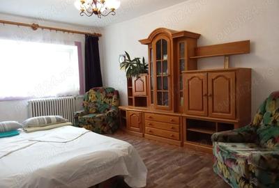 Apartament cu 2 camere decomandat în Central - 2