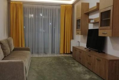 Apartament cu 3 camere decomandat în Olimpia-Stadion