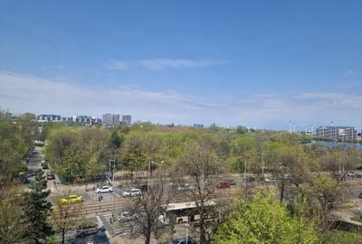 Apartament cu 3 camere decomandat în Colentina