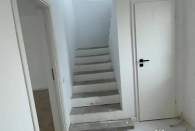 Casă cu 3 camere cu Teren 212 Mp în Central - 18