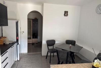 Apartament cu 3 camere decomandat în Central - 6