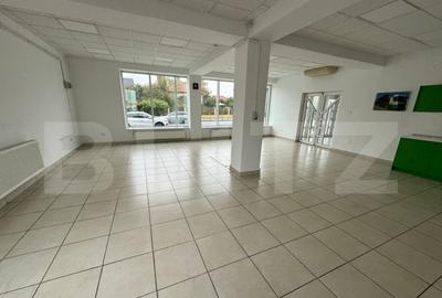 Spa?iu birou - 70 m, central, parcare - 3