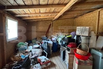 Casa de vanzare, cu 4 camere, zona Sector 5 - 9