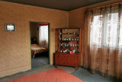 Casă cu 4 camere în Nucet