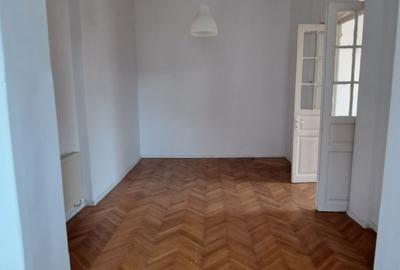 VILA PARIS 16 - 17