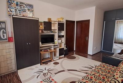 Garsonieră semidecomandată în Ștefan cel Mare - 3