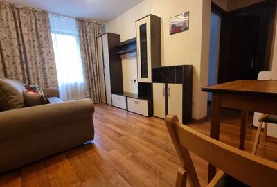 Apartament cu 2 camere semidecomandat în Podu Roș - 6