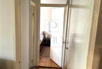 Apartament cu 3 camere semidecomandat în Girocului - 2