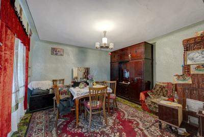 Casă individuală cu 6 camere cu Canalizare în Central - 6