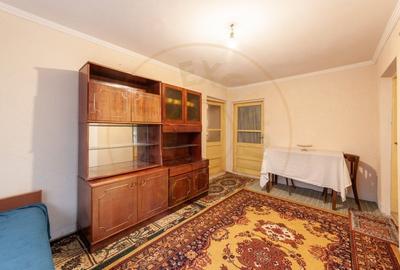 Casa traditionala la tara in Gliganu de Jos Com. Rociu-Arges la 30 km de Pitesti - 4
